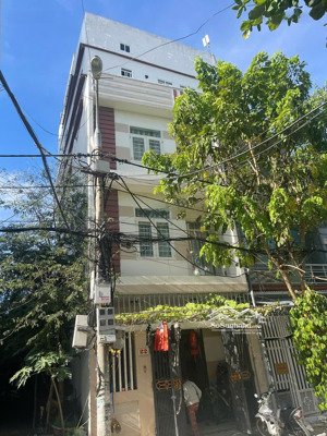 bán nhà mt nguyễn xuân khoát, cách biển phạm văn đồng 900m, dt 87,4m2, 13,9 tỷ có tl chính chủ