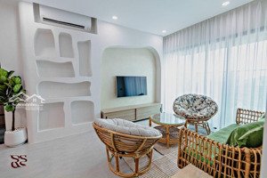 thuê delasol 1pn 45m2 mới 100% view sông tone gỗ tinh tế bến vân đồn quận 4 sát q1 q3 lh 