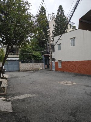 nhà hẻm xe hơi, đường nơ trang long, 70.5m2, 2 tầng