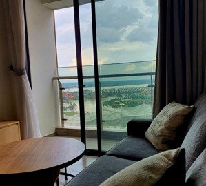1 căn duy nhất - cho thuê ch 2pn2wc, full nt cao cấp - view hồ bơi + sông - masteri grand park q9