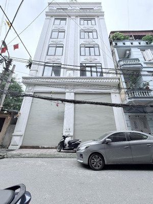 cho thuê nhà phường nghĩa đô, 70m2, 8 tầng, thang máy, thông sàn, 40tr