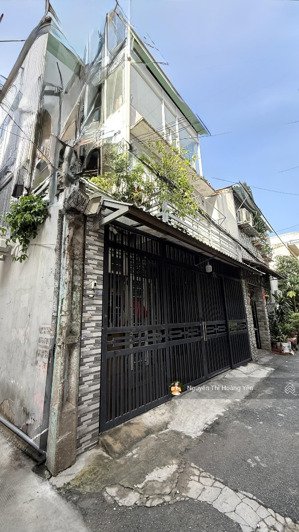 tân bình, 6.1 tỷ, 64m2, phường 5, nhà đẹp, hẻm sạch thông rộng, ngay cmtt gần bv thống nhất.