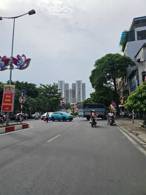 cần bán nhà 2 tầng * 45.5m2 vạn phúc, hà đông, 2 mặt tiền, giá đầu tư