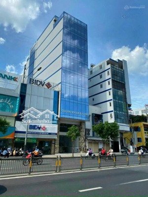 bán tòa nhà văn phòng 8 tầng xây mới mặt phố ngô gia tự, long biên, hà nội, 315m2