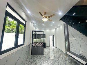 1 căn rẻ nhất hoàng minh chánh 2.5 tỷ nhà mới lầu trệt hoàn công 2 mặt tiền đường chuẩn 5m