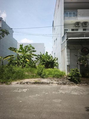 đất giá: 6 tỷ, dt: 6*20m, đường đôi 50m, khu 274/ nguyễn văn tạo, nhà bè