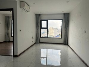 chính chủ bán căn hộ res green 7a thoại ngọc hầu, 2 phòng ngủ 1wc, sổ hồng 3,6 tỷ. tuấn 