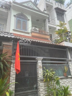 bán nhà 4x17m, 1 lầu, 1 tum, hẻm 6m, 1/ nguyễn văn quá, đông hưng thuận, q12