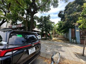 siêu hiếm cặp đất vàng mặt tiền đường xuân thủy, tt đà nẵng lô đẹp ngang 10m, giá quá tốt chỉ 27 tỷ