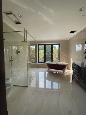 bán biệt thự ciputra hà nội, giá siêu hời, 335m2, 5pn + 6wc, lô góc vip nhất nhì khu giá 126 tỷ