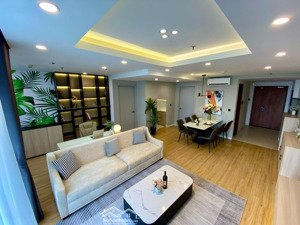 chính chủ: cho thuê căn hộ studio trinity, 30m2, full đồ giá 9.5tr, liên hệ: 0899.,511.,866