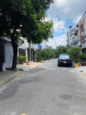 khu căn cứ phạm huy thông, p7, 5x19m, hẻm 8m, 1trệt 1lầu, giá 14 tỷ, lh: 