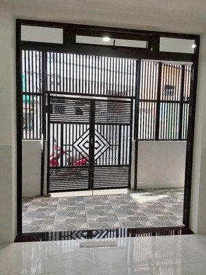 bán nhà mới tttp 2 tầng hẻm hà thanh p.vạn thạnh lh trang lệ