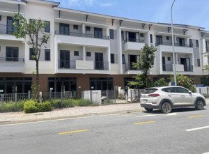 căn giá rẻ sh4 centa riverside hướng nam cần bán