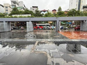 cho thuê nhà mặt phố nguyễn khánh toàn, cầu giấy diện tích 700m mặt tiền 30m có cắt lẻ theo nhu câu