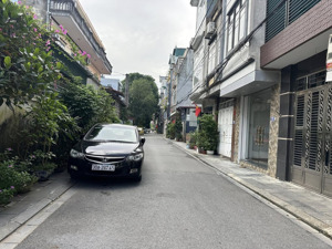 bán căn nhà duy nhất gần mỹ đình, gara oto, ngõ oto tránh, thoáng mát, 36m2, 5 tầng, giá bán 6 tỷ x