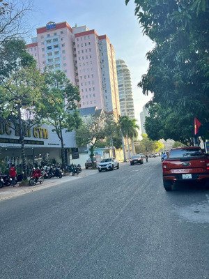 bán nhà nghỉ mt trần đại nghĩa kđt chí linh, full nội thất, hợp đồng thuê sẵn, thu nhập 20tr/tháng