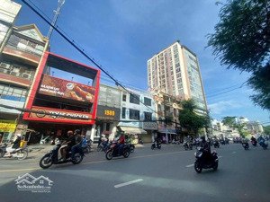 bán nhà mặt tiền 4 lầu ký con, q.1 ngang khủng 11.5m- giá 127 tỷ. lh 