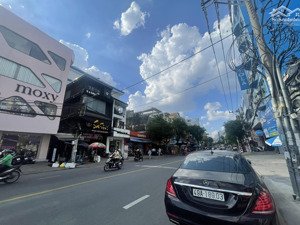 1 căn duy nhất 2mt ngay chợ hoàng hoa thám - nguyễn thượng hiền pn 6.5x18m hđt 55tr/th giá 18.2tỷ