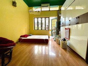 bán nhà phố kim mã - ngõ thông tứ tung - ô tô đỗ 20m, dtsd 56m2 11 tỷ có thương lượng