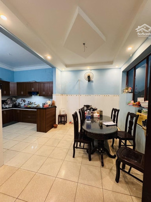 đội cấn, ô tô vào nhà, 79m2, mt 5,4m, 21 tỷ có tl 