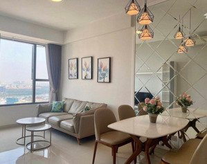 cho thuê 2pn2wc rivergate, giá 21.5tr, full nội thất, đang trống, vào ngay.