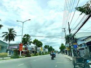 gía tốt - chỉ 7,360 tỷ sở hữu lô đất 155m2 full thổ mặt tiền ngang 10,5met đường 23/10 vĩnh trung