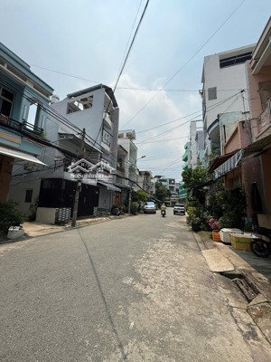 âu dương lân q8 kế quận 5 mặt tiền hẻm nhựa 10m, dt 65m2(5x13).