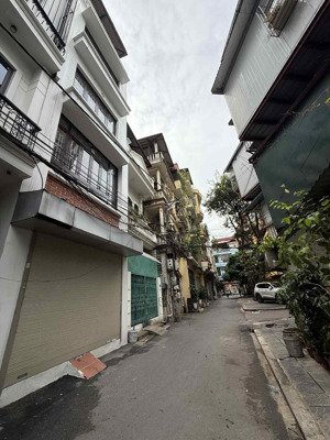 bán gấp nhà phân lô cầu giấy - ô tô tránh - view bảo tàng dân tộc học - gara ô tô - 60m2