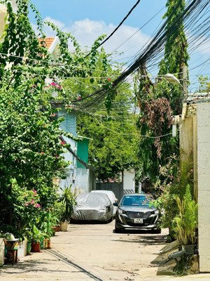 cần bán nhà mới đường số 4, phường hiệp bình chánh, thủ đức