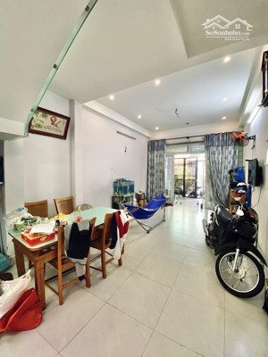 sát aeon tân phú - 68m2 - nở hậu - đường 8m thông gần mặt tiền - chỉ 6 tỷ nhẹ