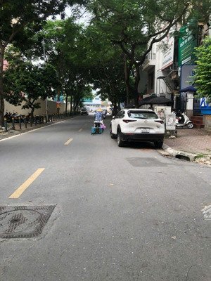 bán nhà 71.6m2, 26 tỷ tại phạm tuấn tài, phân lô, kinh doanh siêu đỉnh