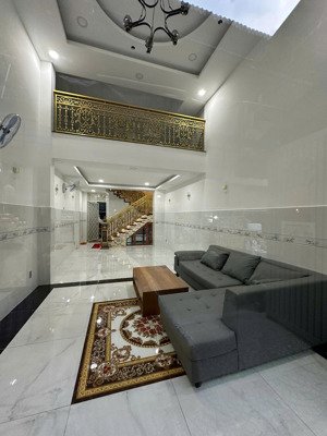 chính chủ có nhà cho thuê tại bình dương