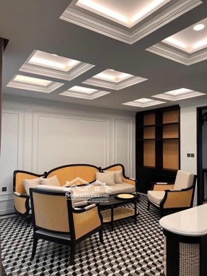 kim mã đường ô tô, thang máy nhập, ngõ thông rộng thoáng, dt 48m2*5t, mt 4,2m chỉ 14 tỷ