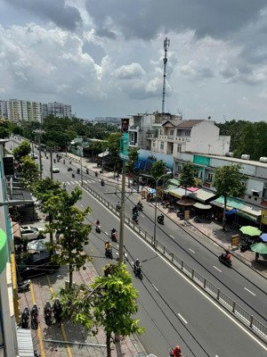 bán nhà mặt phố tạ quang bửu, 16,5 tỷ, 64m2, vị trí đẹp, quận 8, hcm