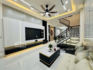 siêu phẩm xuân tảo 50m , 5 tầng , ô tô đỗ cửa , 30m ra phố , sát công viên , kinh doanh