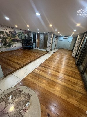 cho thuê nhà tiện làm văn phòng hoặc kinh doanh lầu 1, quận 3, chính chủ