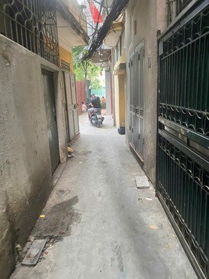 tôi bán nhà phố quan nhân 33m2x4 tầng giá 5,6tỷ