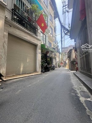 bán nhà giải phóng, hn, dt 36 m2, 5 tầng, giá bán 9.5 tỷ dt/zalo để được xem nhà