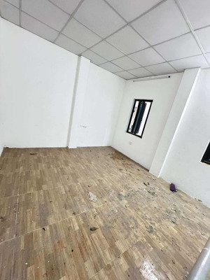 bán đất tại phố kim mã sơn tây 42m2, mt4.5 10 tỷ.