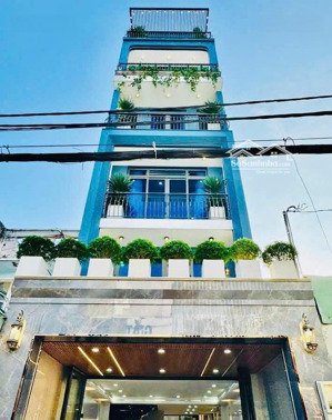 cho thuê nhà nguyên căn trung tâm quận phú nhuận hẻm xe hơi - thang máy + pccc đầy đủ