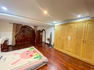 chính chủ cần tiền bán gấp biệt thự phú lộc, gần nguyễn sinh sắc gần biển nguyễn tất thành