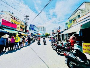 (giá tốt) mặt tiền kinh doanh ngay chợ tân hương (4m x 17.5m) nhà 1 lầu chỉ 10.5 tỷ, lh: 