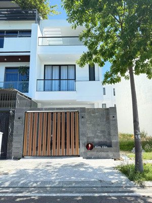 bán nhà 3 tầng mới , đối diện sân bóng mỹ gia 7 , an khánh