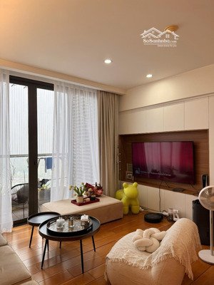 chính chủ cho thuê ch 3n 117m2 full nt đẹp, giá tốt tại indochina plaza hanoi (iph). lh 