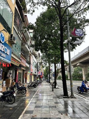 hiếm hot, mặt phố quang trung nhà hai mặt phố - vỉa hè kinh doanh vị trí đỉnh