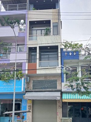 đường số 3 p11 q6 (4x20) 5 tầng. giá 11,5 tỷ