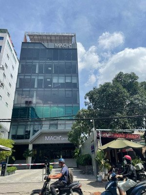 bán nhà góc 2 mặt tiền khu quang trung. dt 225m2 (9 x 25m), hđt 110tr/th. giá 42 tỷ tl - tin thật