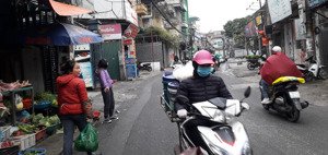 bán nhà mặt phố vĩnh hưng - kinh doanh - dt 170m2 , c4 , sổ đỏ nở hậu - giá 30 tỷ . lh 