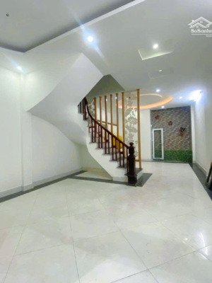 bán nhà định công thượng ô tô đỗ cửa dt 47m - mt 5m - 8,3 tỷ